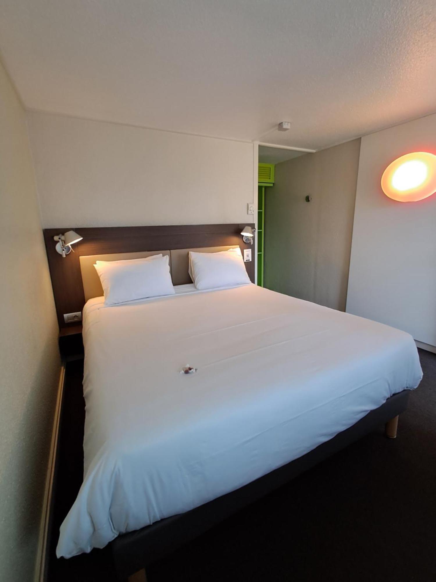 Campanile Agen Hotell Eksteriør bilde