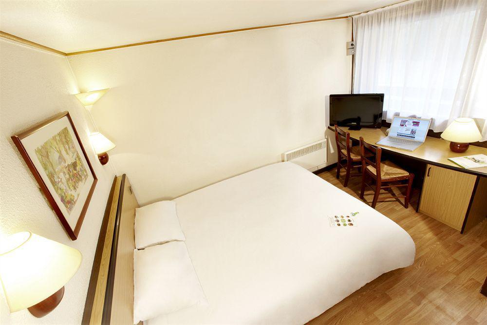 Campanile Agen Hotell Eksteriør bilde